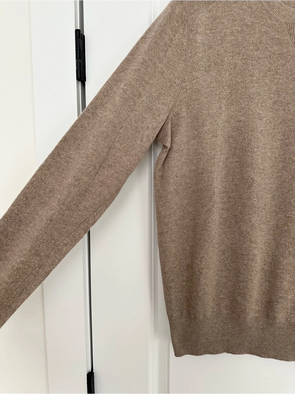 Banana Republic Merino Wool Fall Italian Yarn Heathered Taupe Crewneck Sweater